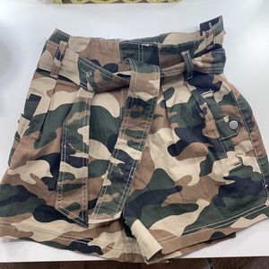 Camouflage “All Tied Up Paperbag Shorts” Small